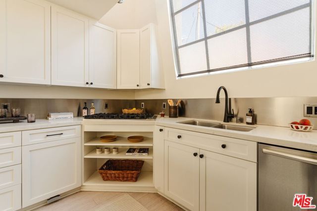 1254 24th Street 2, Santa Monica, CA 90404