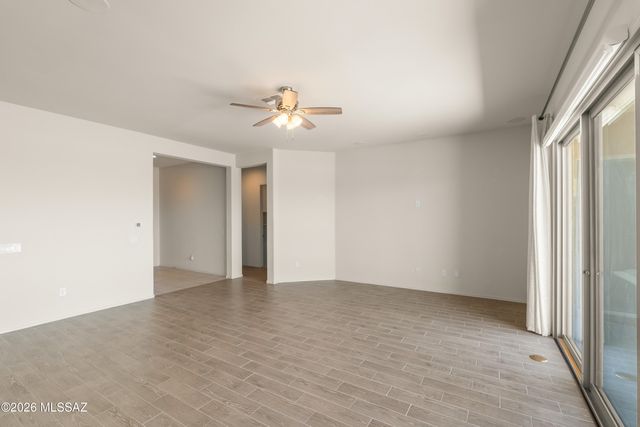 906 N Camino Cerro Morado, Green Valley, AZ 85614