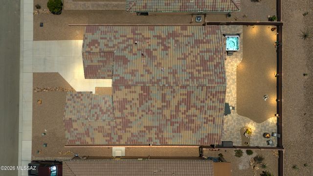 906 N Camino Cerro Morado, Green Valley, AZ 85614