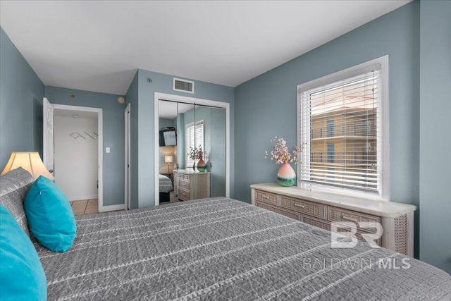 517 E Beach Boulevard 5D, Gulf Shores, AL 36542