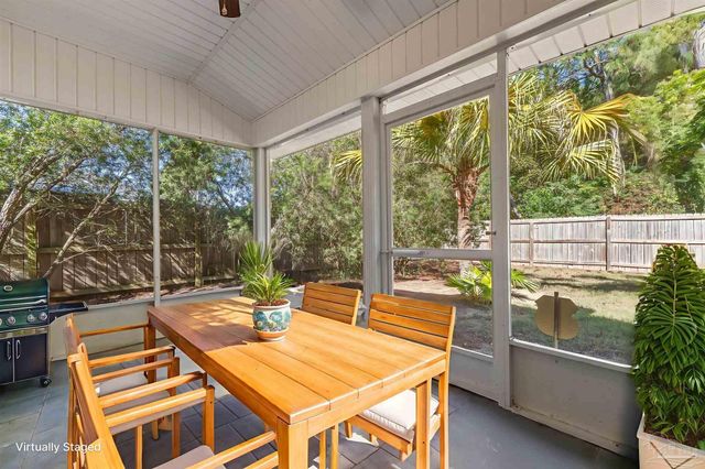 3688 Quail Run Rd, Gulf Breeze, FL 32563