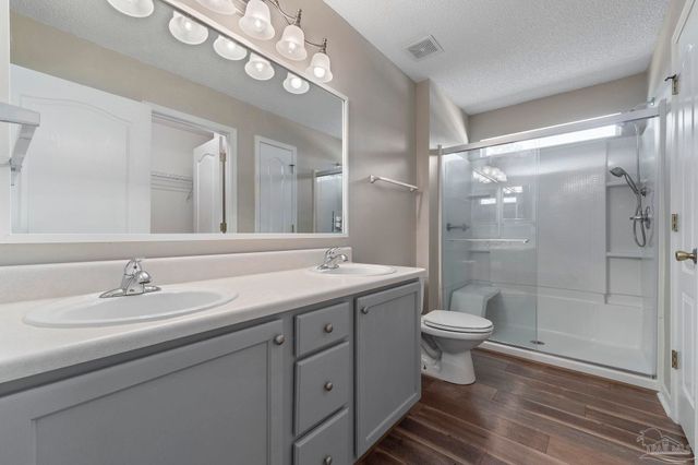 3688 Quail Run Rd, Gulf Breeze, FL 32563