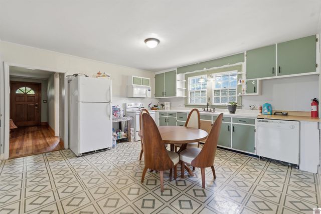 8129 State Route 1241, Hickory, KY 42051
