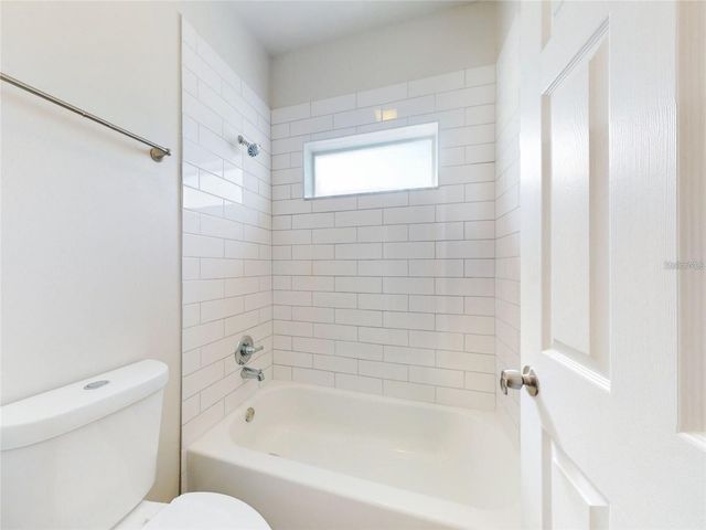 107 LITTLETON CIRCLE, Deland, FL 32724