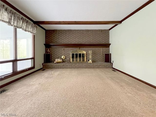 465 Kar A Bru, Amherst, OH 44011