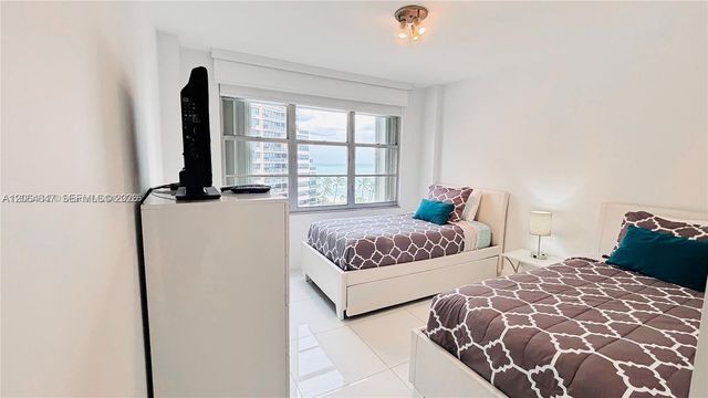 5161 Collins Ave 1003, Miami Beach, FL 33140
