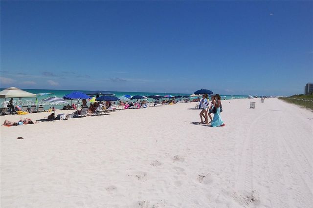 5161 Collins Ave 1003, Miami Beach, FL 33140