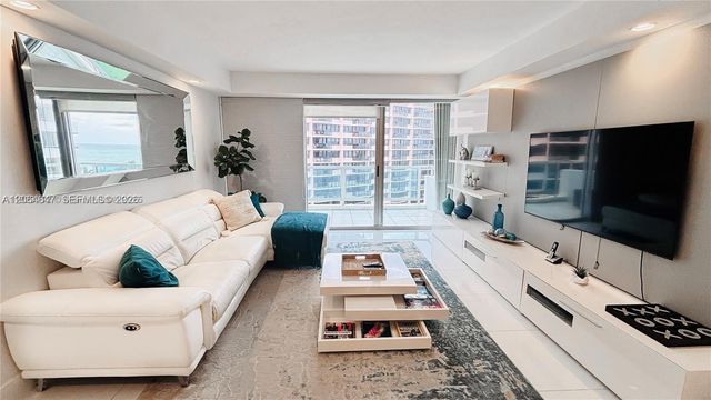 5161 Collins Ave 1003, Miami Beach, FL 33140
