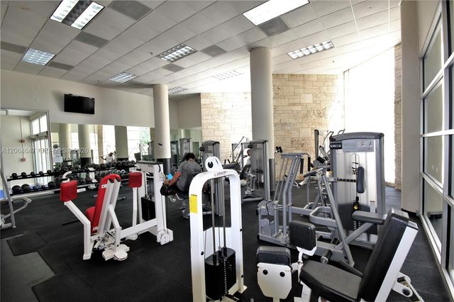 5161 Collins Ave 1003, Miami Beach, FL 33140
