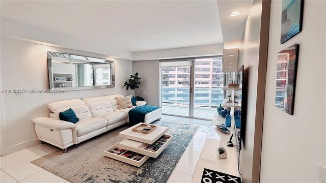 5161 Collins Ave 1003, Miami Beach, FL 33140