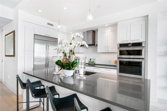 1155 N GULFSTREAM AVENUE 606, Sarasota, FL 34236