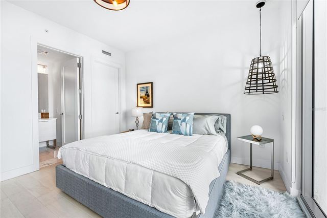 1155 N GULFSTREAM AVENUE 606, Sarasota, FL 34236