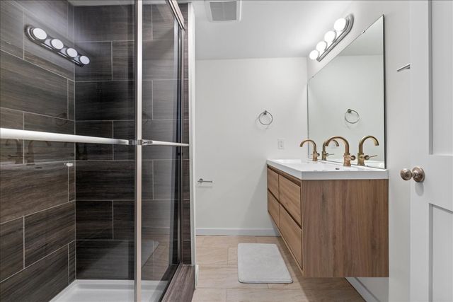 1702 Avenue C, Billings, MT 59102
