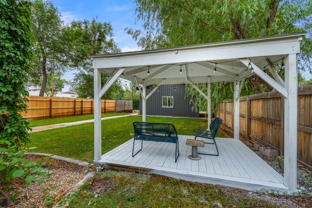 1702 Avenue C, Billings, MT 59102