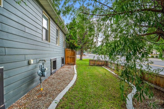 1702 Avenue C, Billings, MT 59102