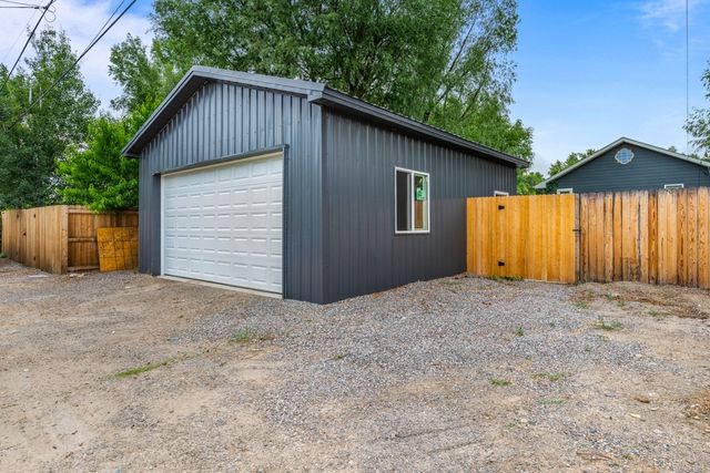 1702 Avenue C, Billings, MT 59102