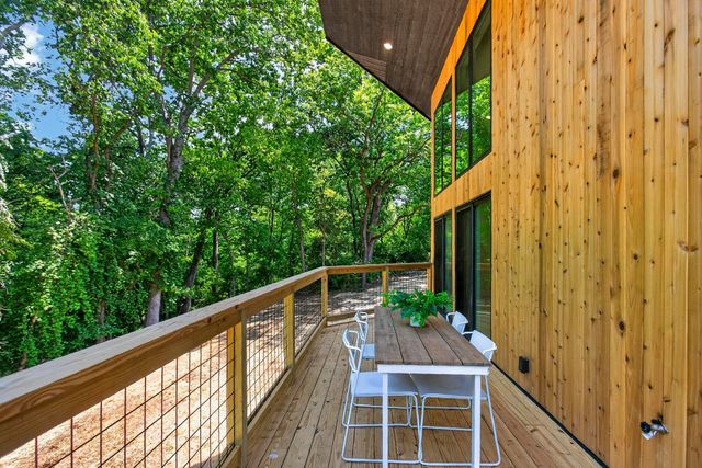 1029 Red Bud Terrace, Madison, TN 37115