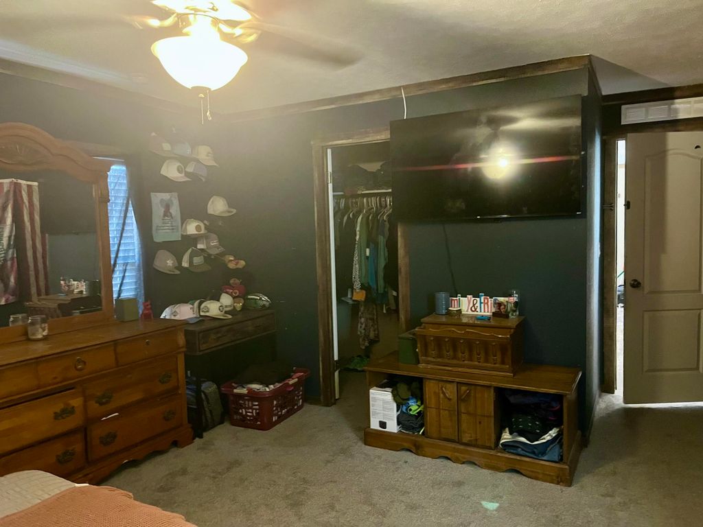 Image 20 of property listing at 12361 Co Rd 1445, Paint Rock, TX 76866