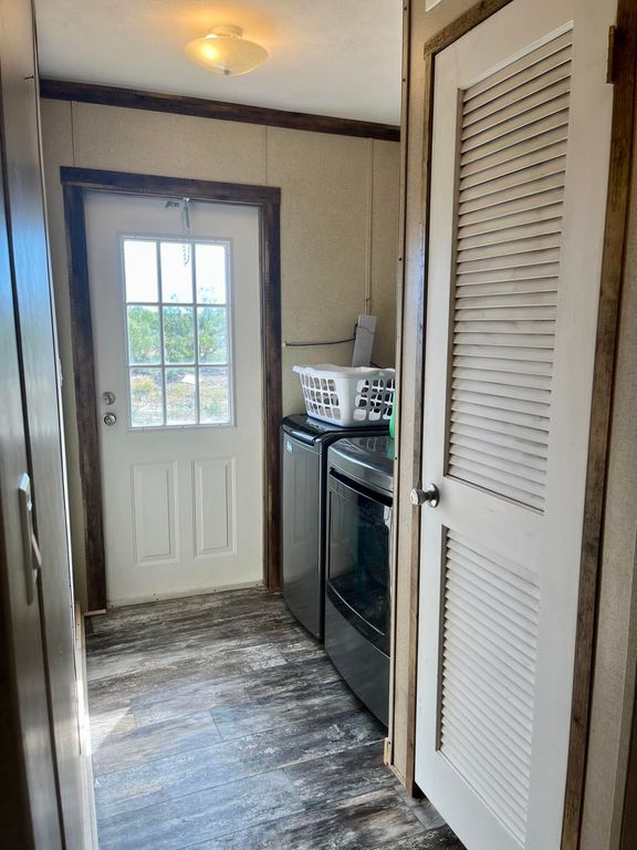 Image 8 of property listing at 12361 Co Rd 1445, Paint Rock, TX 76866