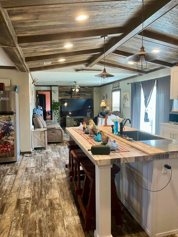 Image 9 of property listing at 12361 Co Rd 1445, Paint Rock, TX 76866