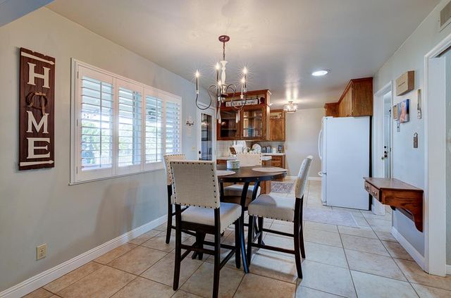 719 E Alluvial Avenue, Fresno, CA 93720