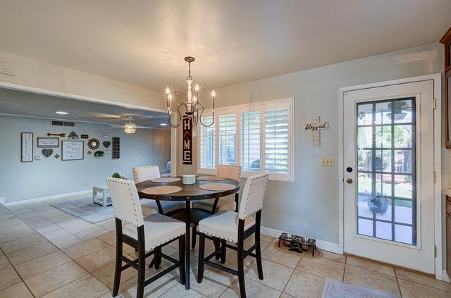 719 E Alluvial Avenue, Fresno, CA 93720