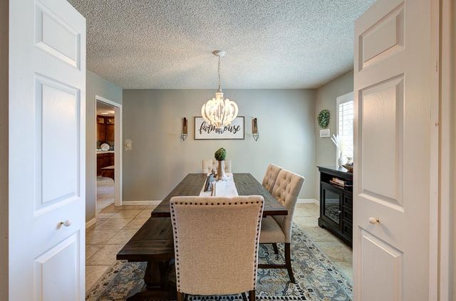 719 E Alluvial Avenue, Fresno, CA 93720