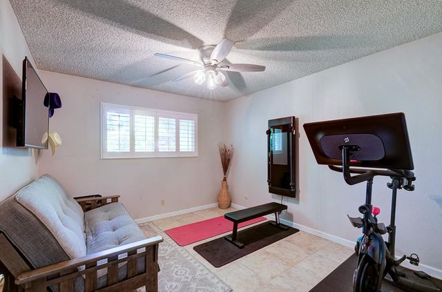 719 E Alluvial Avenue, Fresno, CA 93720