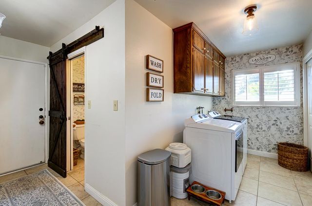 719 E Alluvial Avenue, Fresno, CA 93720