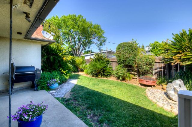 719 E Alluvial Avenue, Fresno, CA 93720