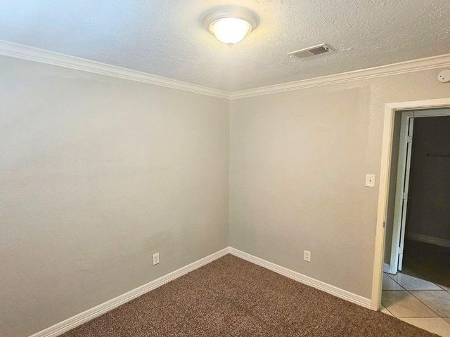 9526 Golden Wood Lane, Houston, TX 77086
