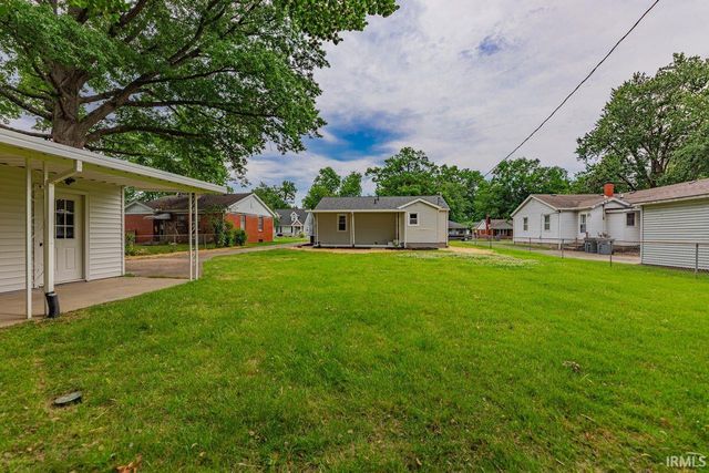 1628 E Blackford Avenue, Evansville, IN 47714