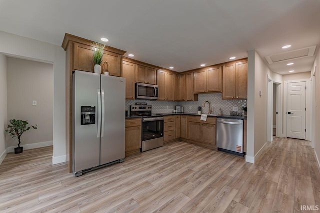 1628 E Blackford Avenue, Evansville, IN 47714