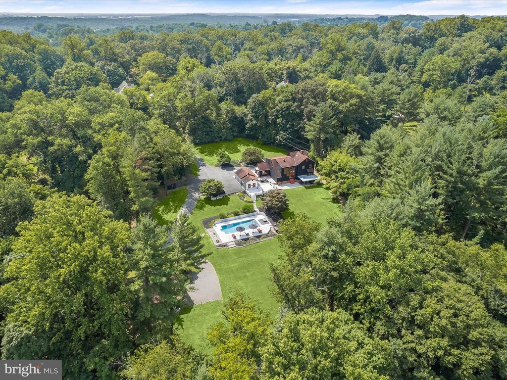 6064 OLD LAWYERS HILL RD, Elkridge, MD 21075