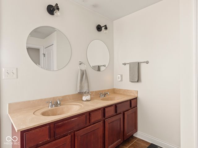 350 N Meridian Street 705, Indianapolis, IN 46204