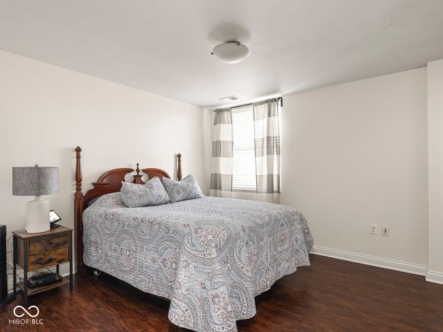 350 N Meridian Street 705, Indianapolis, IN 46204