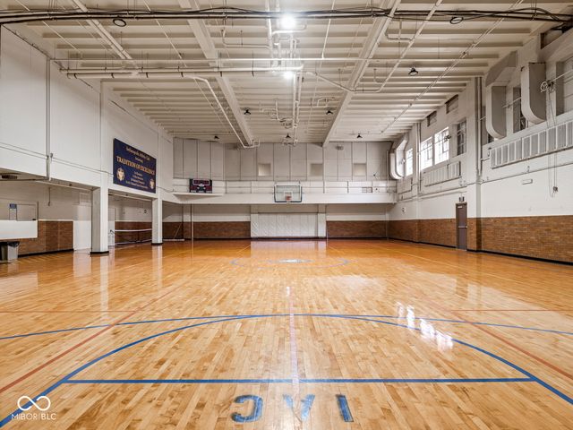 350 N Meridian Street 705, Indianapolis, IN 46204