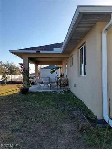 1111 NW 19th TER, Matlacha, FL 33993