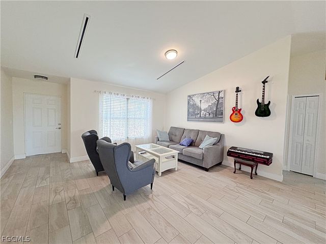 1111 NW 19th TER, Matlacha, FL 33993