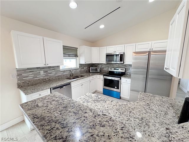 1111 NW 19th TER, Matlacha, FL 33993