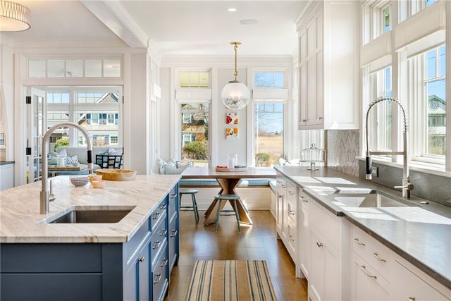 31 Ninigret Avenue, Charlestown, RI 02813