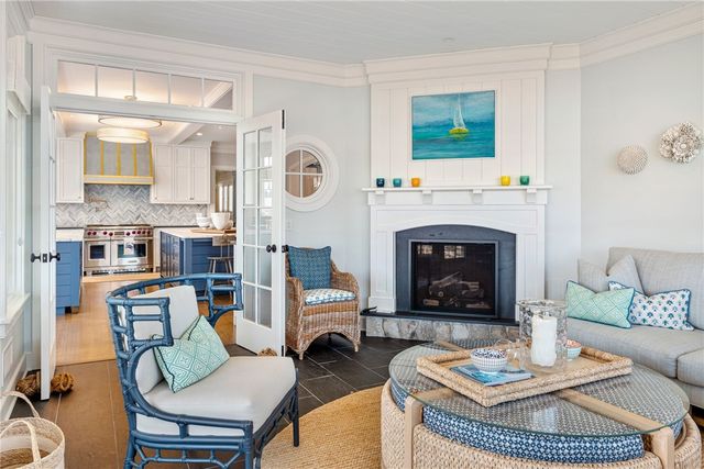 31 Ninigret Avenue, Charlestown, RI 02813