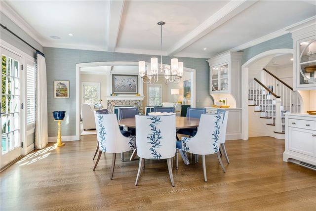 31 Ninigret Avenue, Charlestown, RI 02813