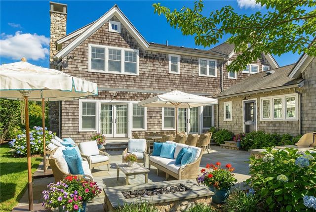 31 Ninigret Avenue, Charlestown, RI 02813