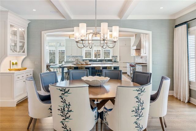 31 Ninigret Avenue, Charlestown, RI 02813