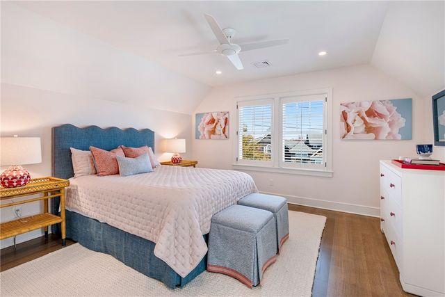 31 Ninigret Avenue, Charlestown, RI 02813