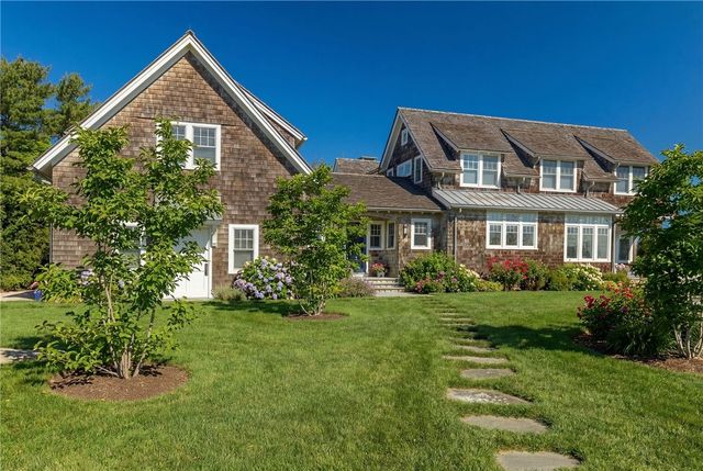 31 Ninigret Avenue, Charlestown, RI 02813