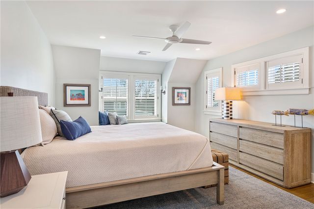 31 Ninigret Avenue, Charlestown, RI 02813