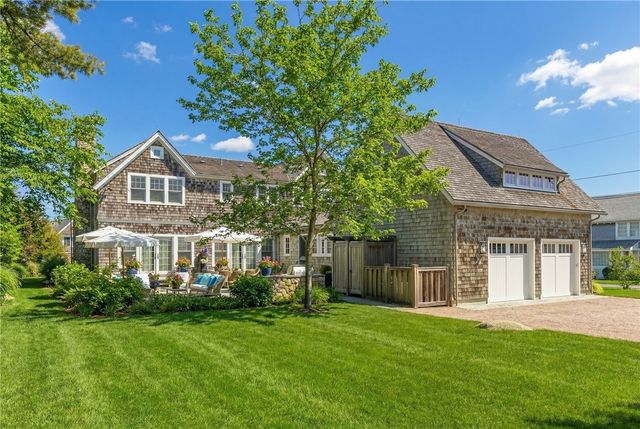 31 Ninigret Avenue, Charlestown, RI 02813