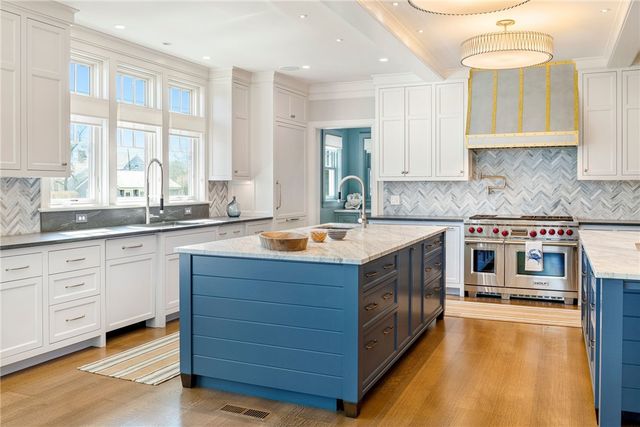 31 Ninigret Avenue, Charlestown, RI 02813